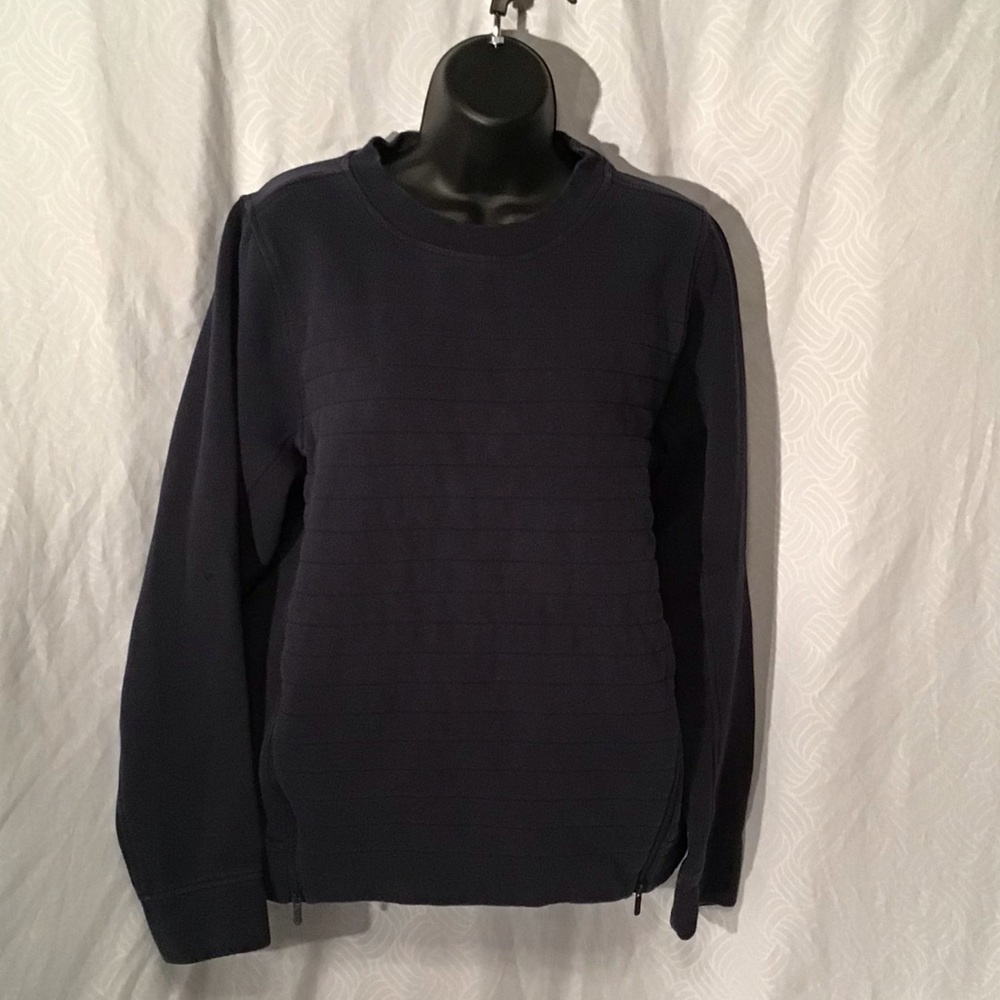 Dark blue Lululemon sweatshirt, zip front, quilted